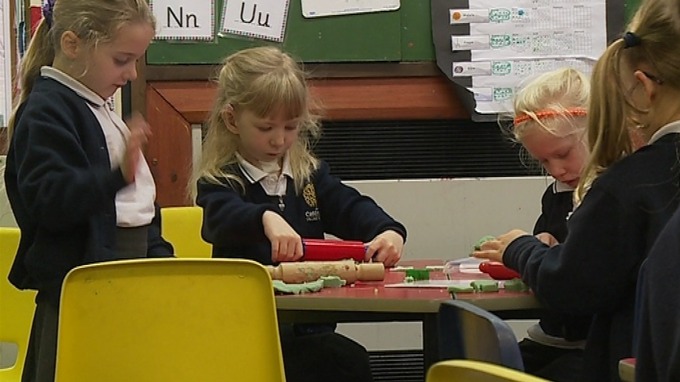 Emergency Live | Bedfordshire: Miracle girl who survived four heart attacks in one night returns to school