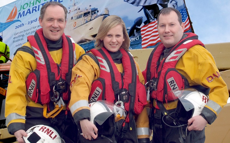 Emergency Live | Why do you spend your time rescuing others?