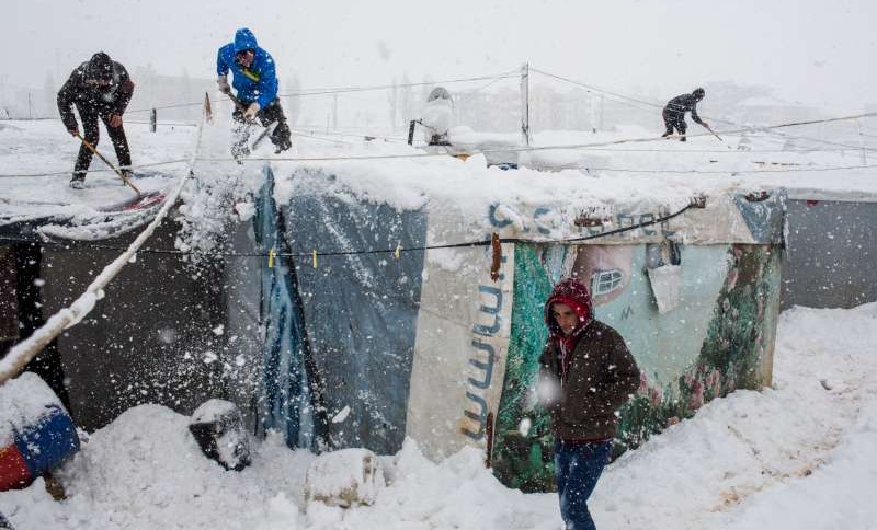 Emergency Live | Refugees caught in heavy snow as storms lash Lebanon and Jordan