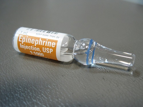 Emergency Live | Questioning the Use of Epinephrine to Treat Cardiac Arrest