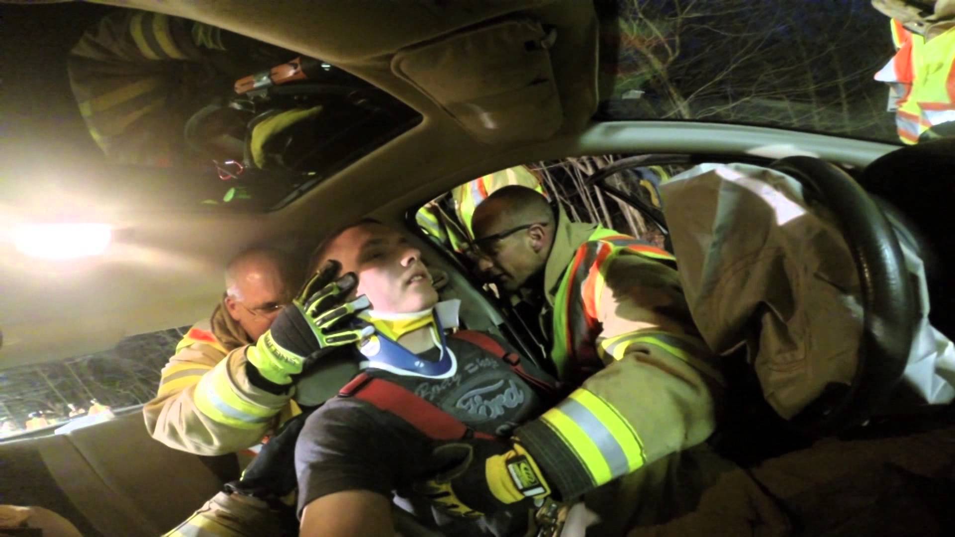 Emergency Live | Spinal immobilisation, cervical collars and extrication from cars: More harm than good. Time for a change image 3