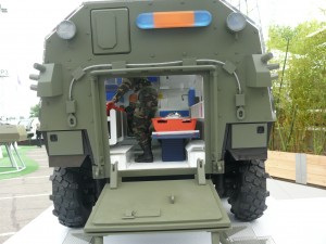 vbci_ambulance_maquette_eurosatory_2010_arriere