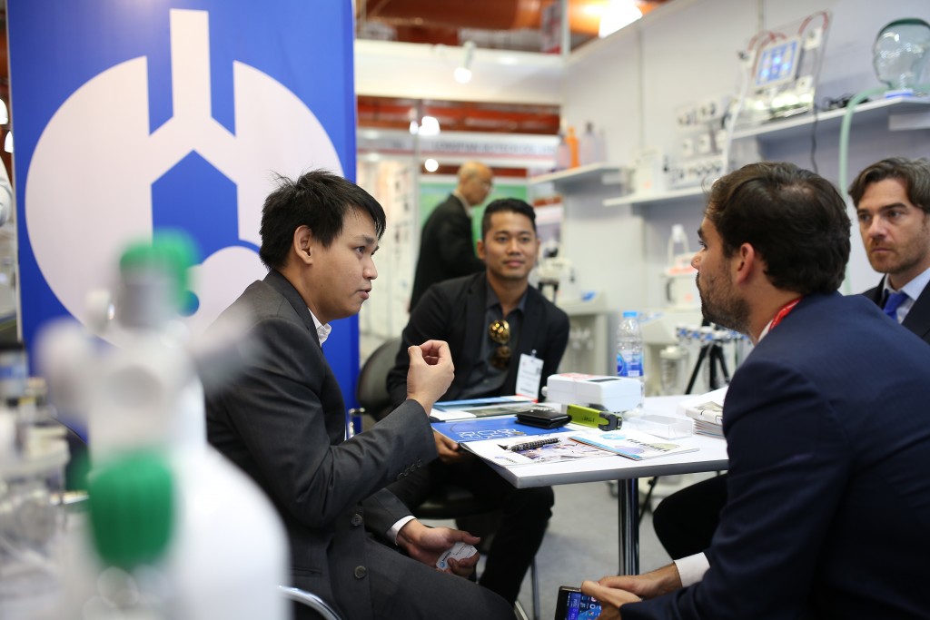 PAT37160_Business Interaction