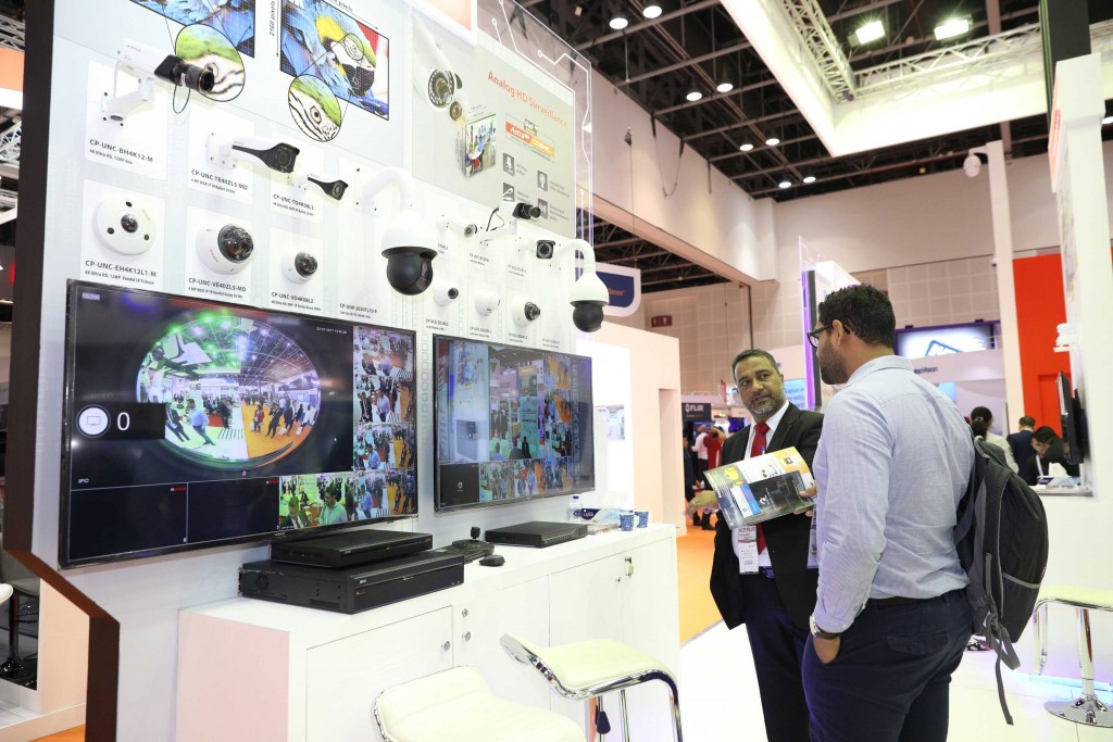 Intersec