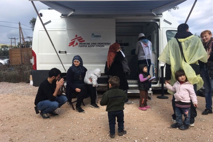 Emergency Live | On the brink of humanitarian emergency for many families trapped on Greek islands