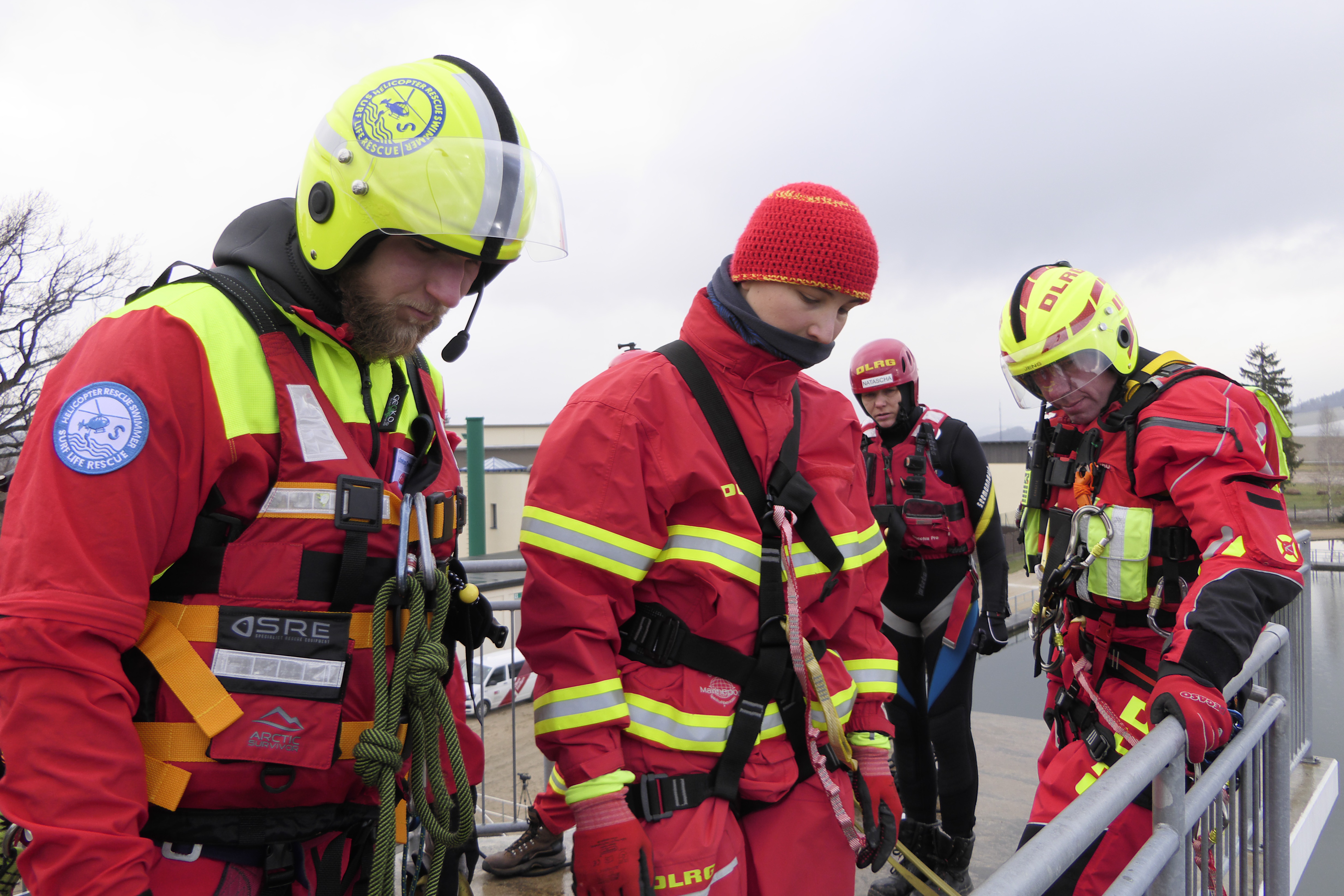 Emergency Live | O surgimento do HRS - Surf Life Rescue: salvamento aquático e imagem de segurança 46