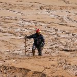 Emergencia en vivo | Inundación repentina en Jordania: 12 víctimas entre las cuales un buzo de Defensa Civil. Alrededor de 4000 personas se ven obligadas a huir. imagen 1