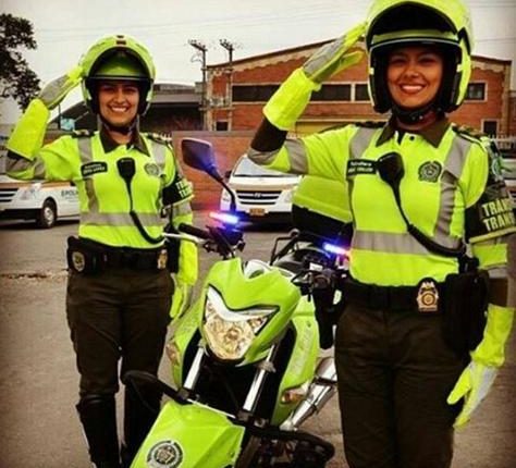 Emergencia en vivo | Celebrando a las mujeres en uniforme no solo durante el día de la mujer image 6