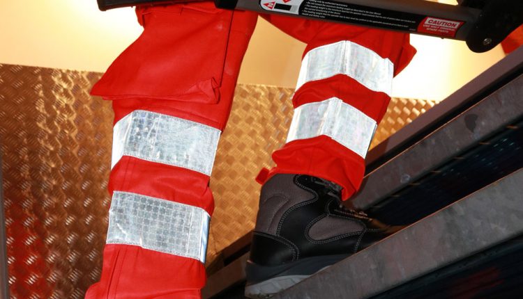 Emergency Live | Porównanie obuwia roboczego dla karetek pogotowia ratunkowego i pracowników EMS 26