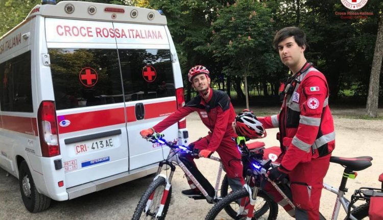 Emergencia en vivo | ¿Es una bicicleta ambulancia una buena solución para primeros auxilios urbanos? imagen 7