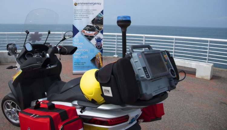 Емергенци Ливе | Мотоциклистичка амбуланта или хитна помоћ са седиштем у комбијима - Зашто Пиаггио Мп3? слика 8