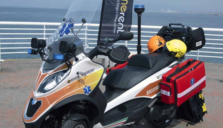 Emergency Live | Motocicleta ambulância ou ambulância em van - Por que Piaggio Mp3? imagem 7
