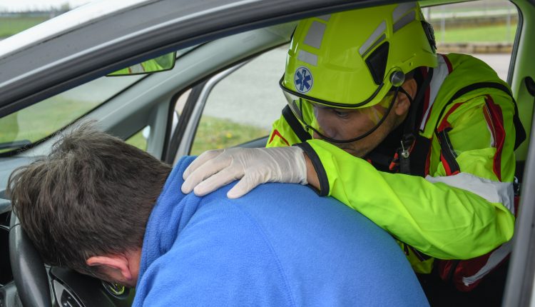 Emergency Live | Escolha do capacete de emergência. Sua segurança em primeiro lugar! imagem 1