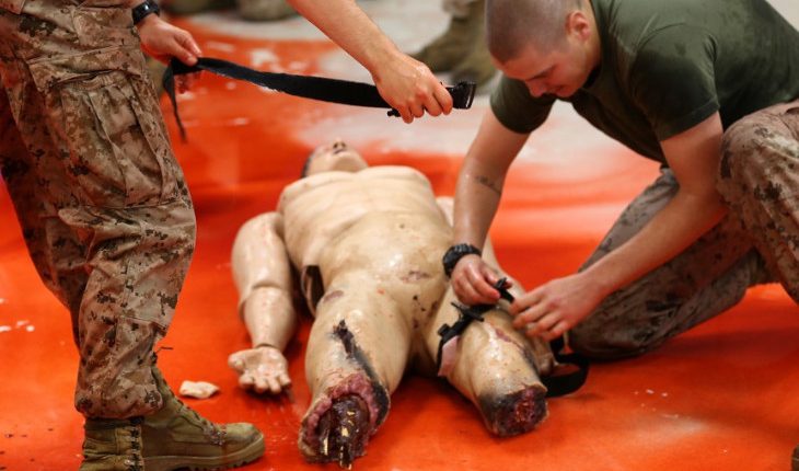 Emergency Live | Tourniquet: Stop bleeding after a gunshot wound image 2