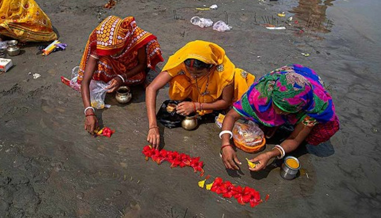 Emergency Live | Corona Devi, the new goddess invoked in India to be protected from Coronavirus