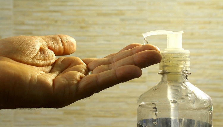 Emergency Live | FDA warns on Methanol Contamination using Hand Sanitizers and Expands the List of Poisonous Products