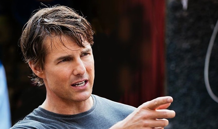 Emergency Live | Tom Cruise gets tested from COVID-19 at the Umberto I Hospital in Rome