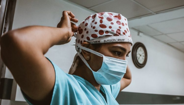 Nurses in the UK: what do they do and how much do they earn?