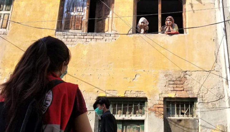 Covid-19 Emergency in Pakistan: the future lies with the vaccine 1