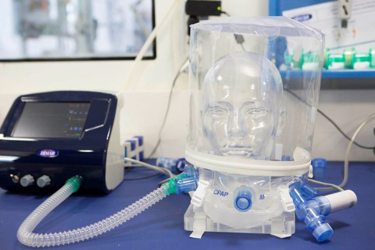 Effect of Helmet Noninvasive Ventilation vs HighFlow Nasal Oxygen