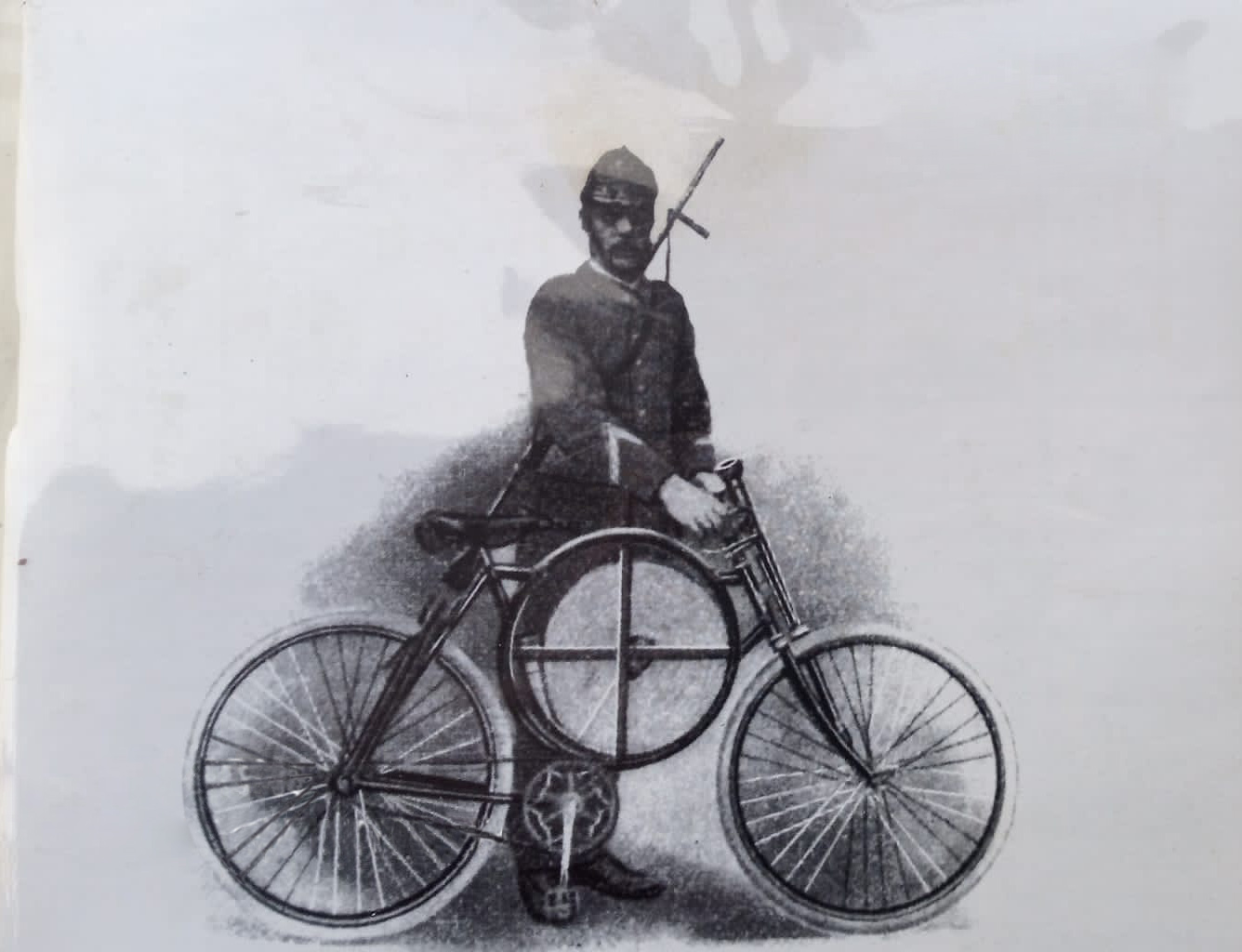 Profeta felicidad Diploma Museo de emergencia, una píldora de la historia: la bicicleta del bombero