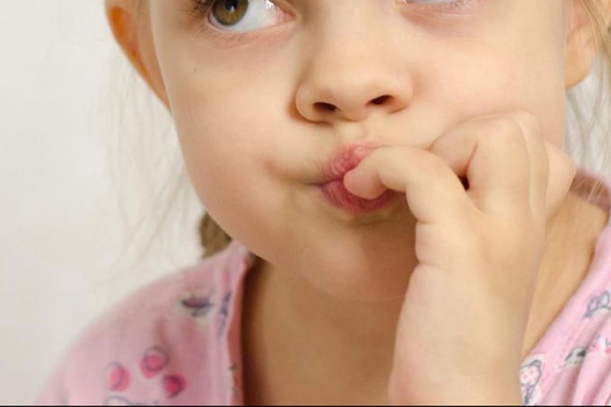 Nail biting and thumb sucking may have surprising health benefits for kids  - CBS News