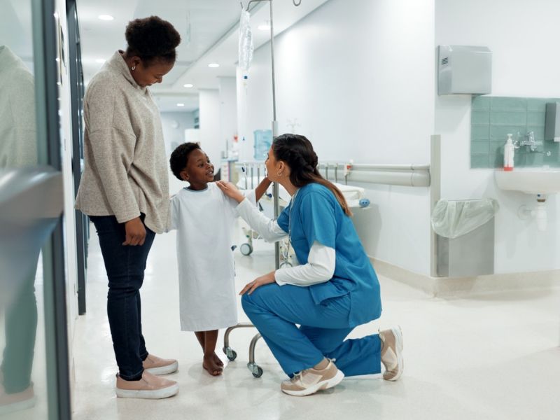 How to become a pediatric nurse practitioner